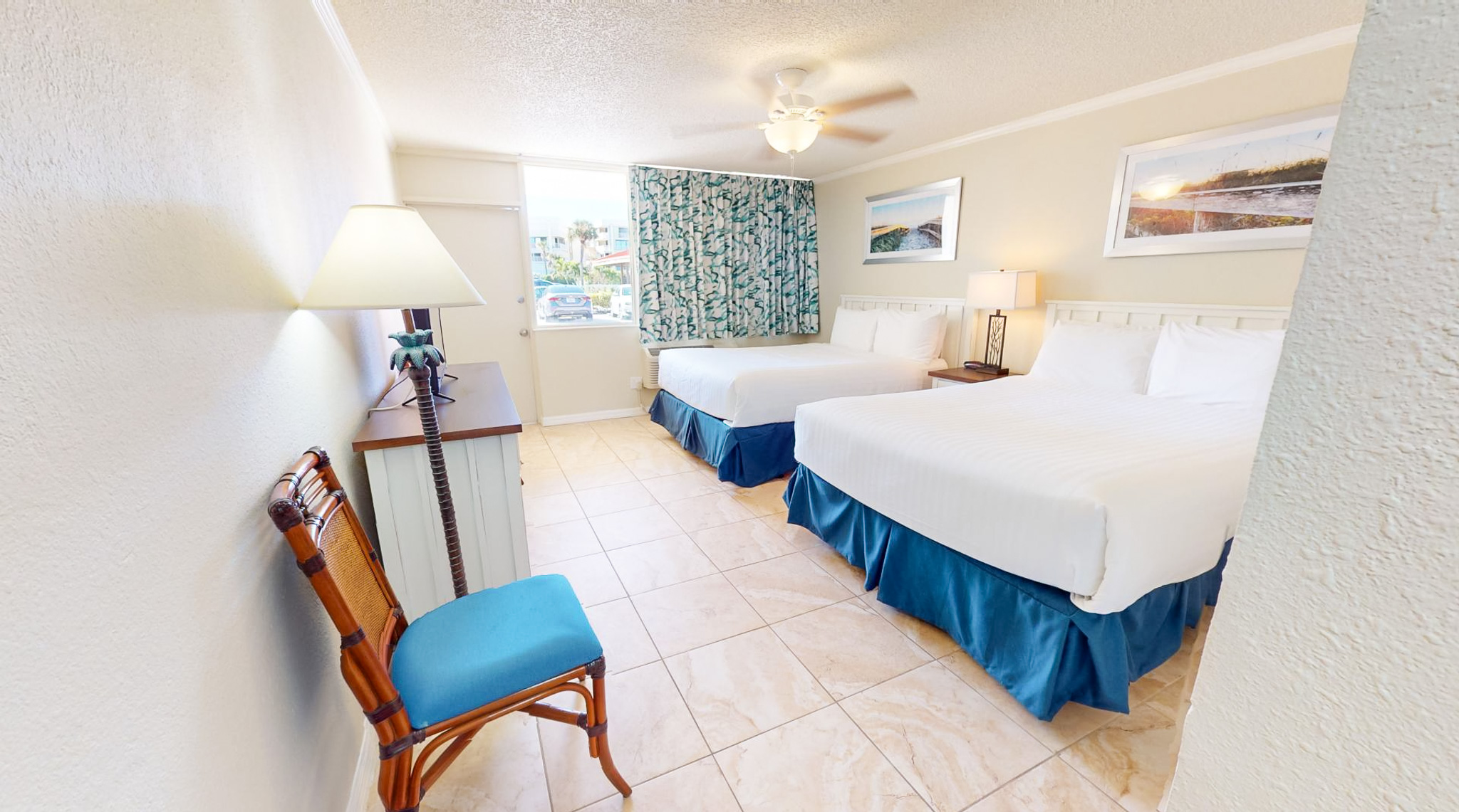 Two Bedroom Off Ocean Suite Picture (7)